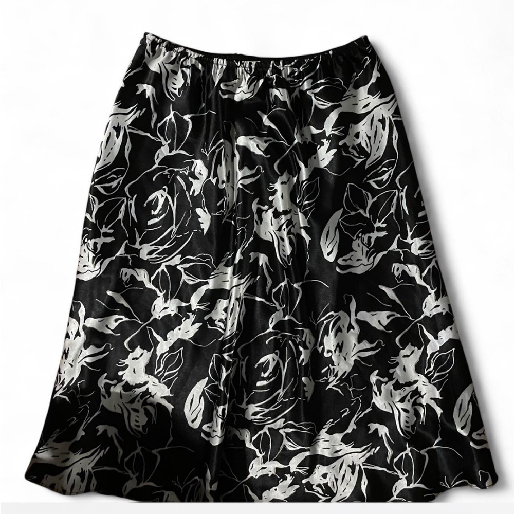 Elegant Black and White Floral Skirt